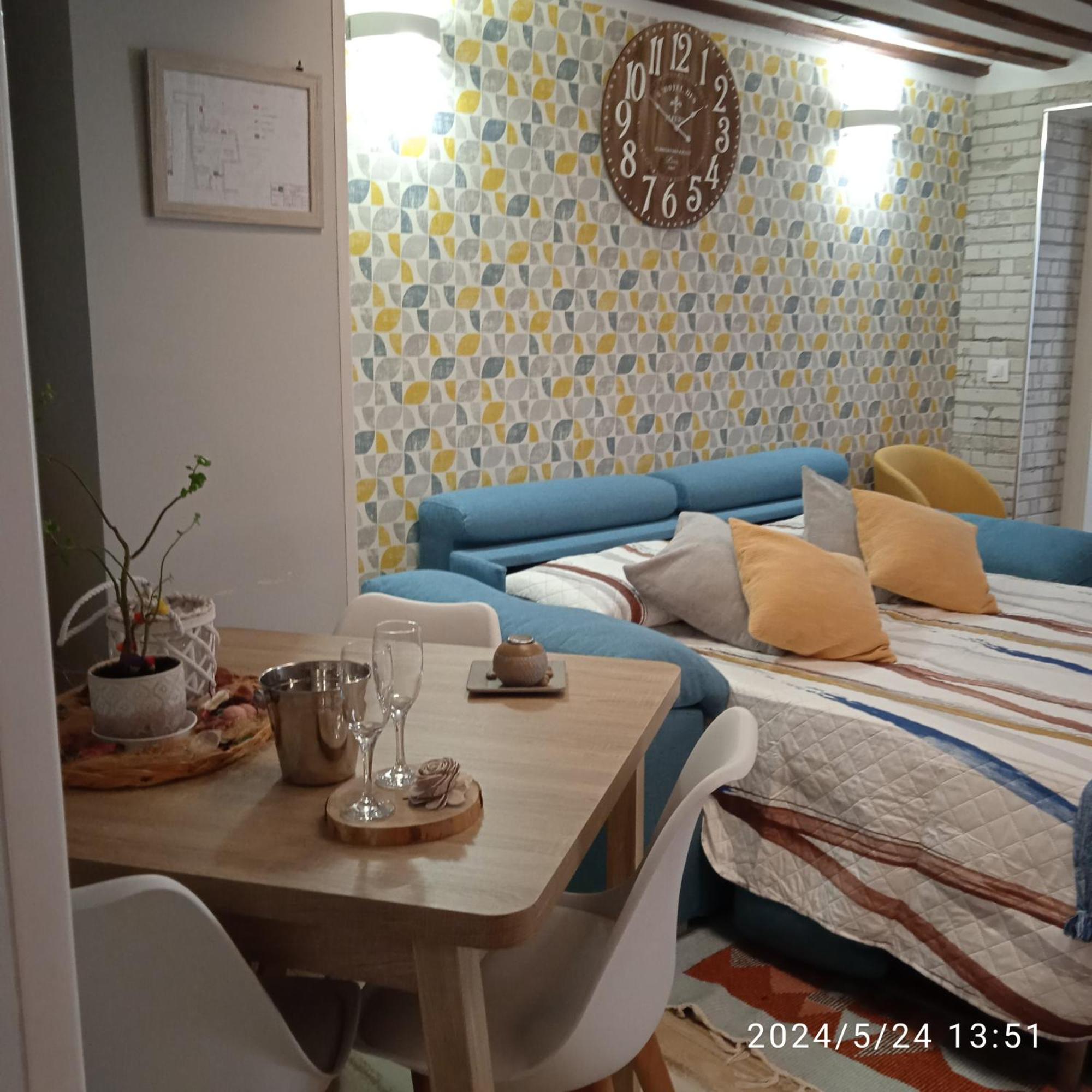 Apartamento Turistico El Empedrado De M&G Кольменар-де-Ореха Экстерьер фото