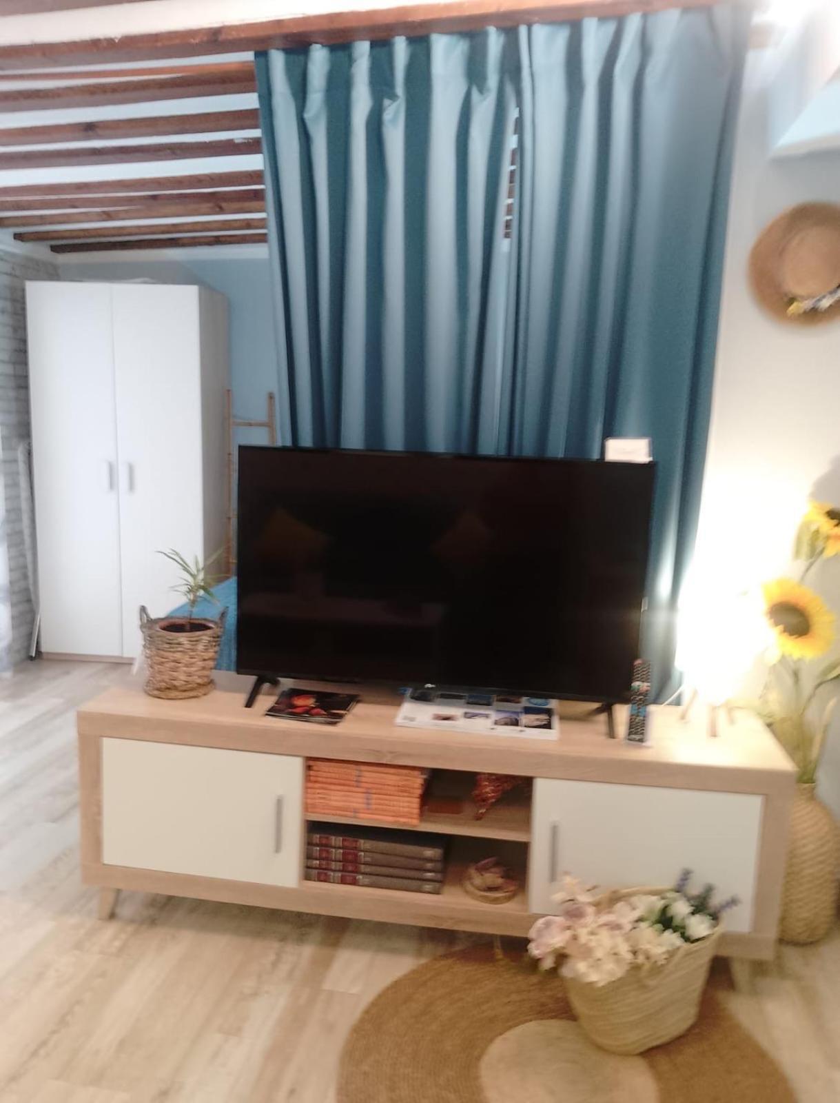 Apartamento Turistico El Empedrado De M&G Кольменар-де-Ореха Экстерьер фото